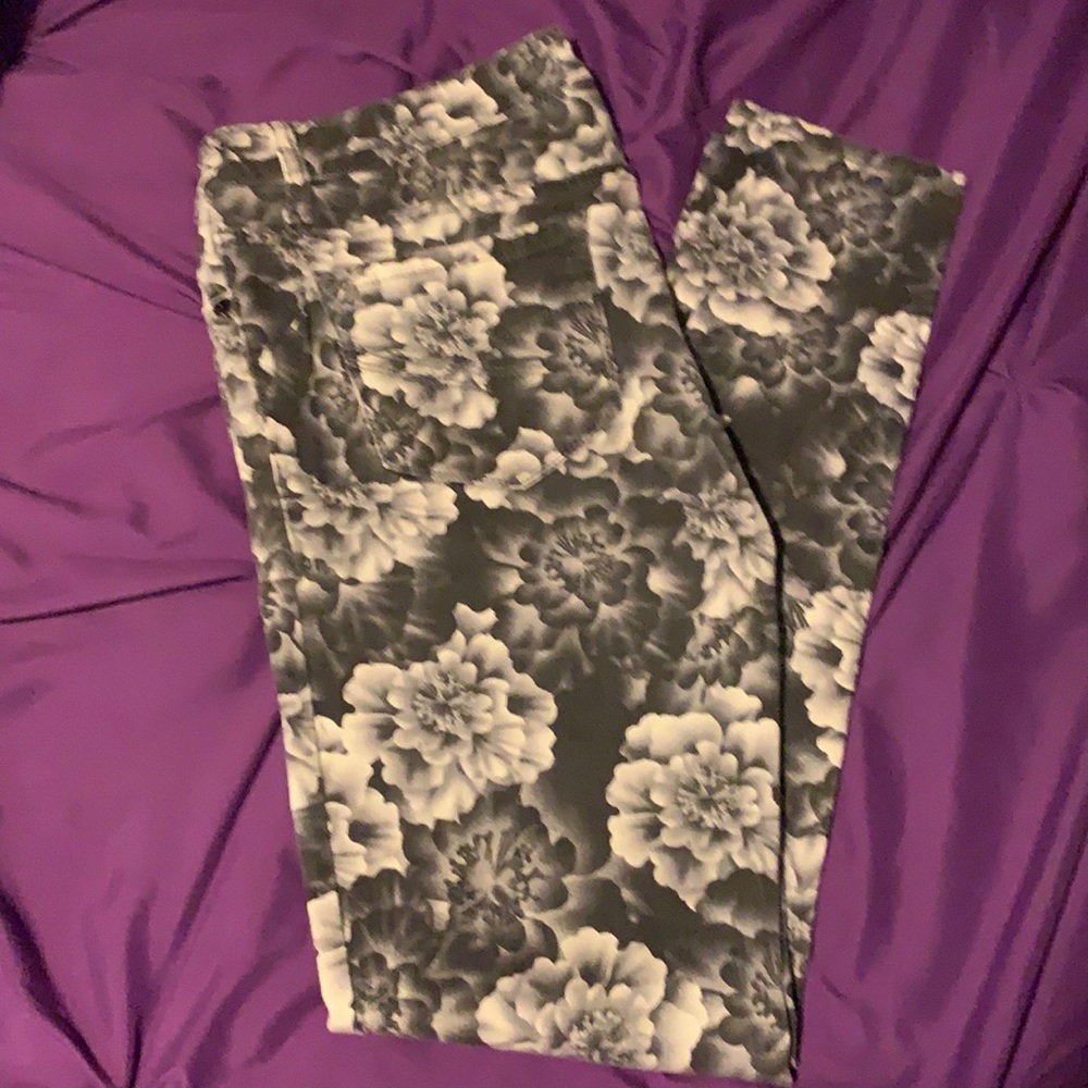 Aeropostale black/grey skinny jeans - 10 regular